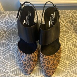 AEROSOLES Black and Brown Heels with Slingback Design